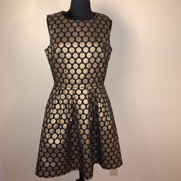 Vince Camuto Dresses & Skirts - 🔥FLASH SALE🔥 Vince Camuto Dress